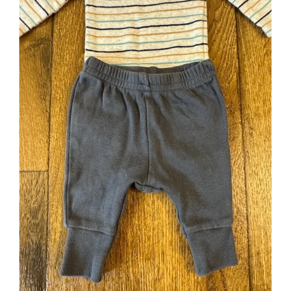 Carters preemie baby